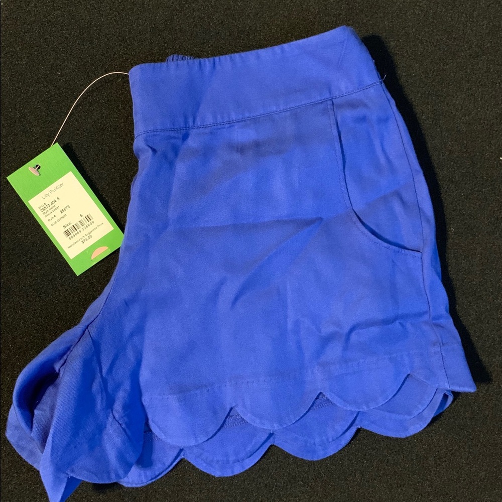 NWT Lilly Pulitzer Dahlia Short Size Small